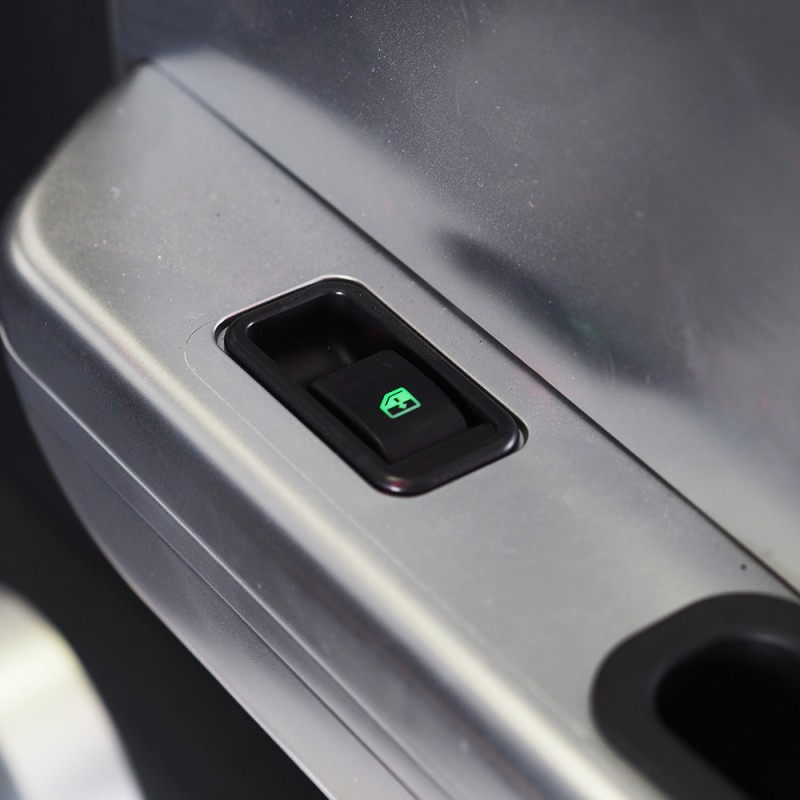 Motorower elektryczny trójkołowy zabudowany ARIEL lithium